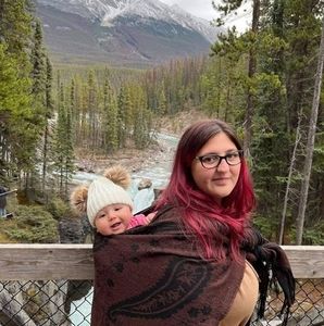 Meet your Posher, Karissa